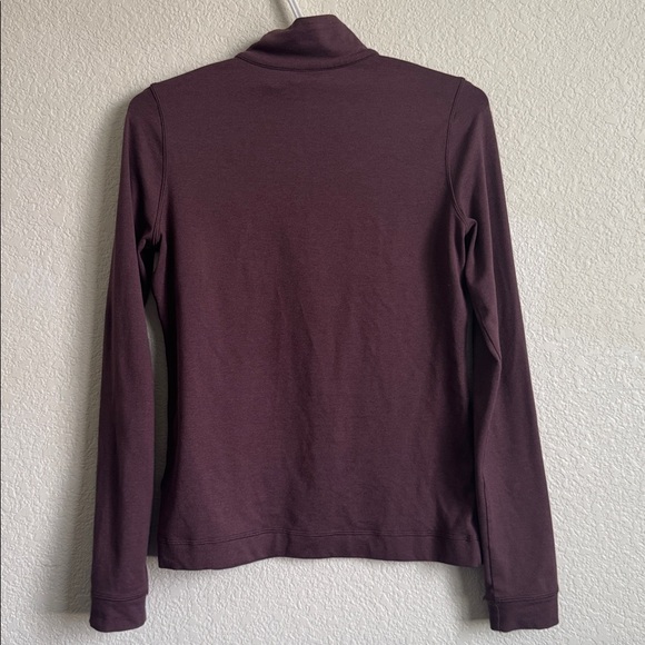 Vuori Mauve Long Sleeve Quarter-Zip Top Small - Picture 3 of 3